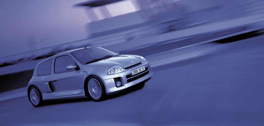  Renault Clio V6 Sport 1999 года  (фото 36 из 40)